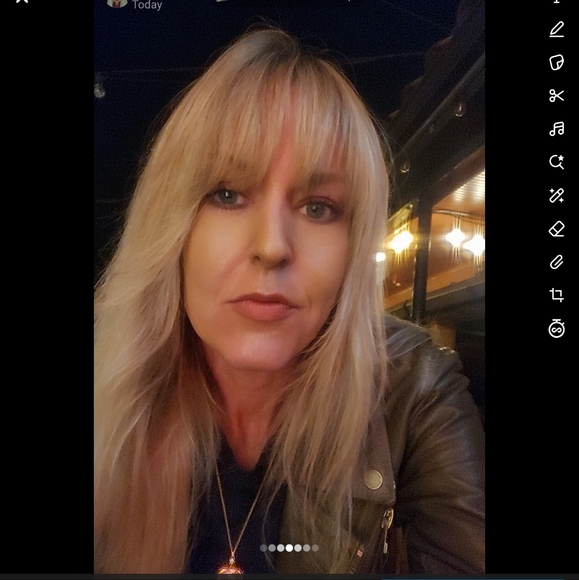 Meet your Posher, Krissy - Picture 1 of 1